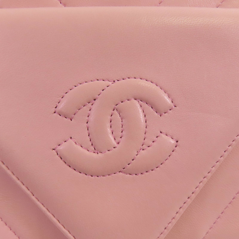 CHANEL 羊皮皮革Shoulder Bag金扣肩背袋-15