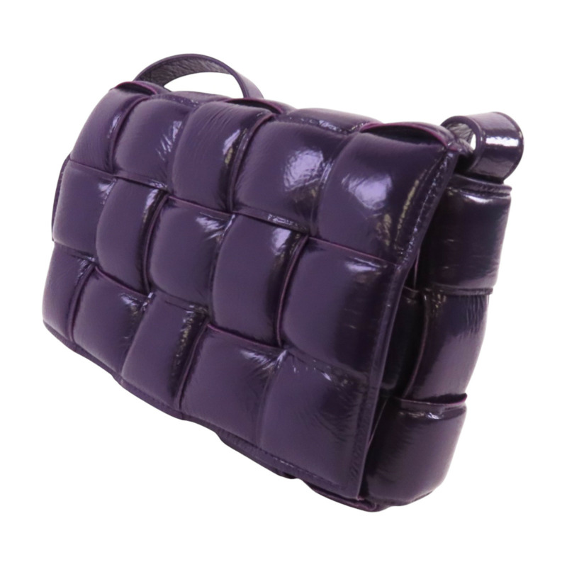 BOTTEGA VENETA 漆皮皮革Panted Cassette金扣肩背袋-2