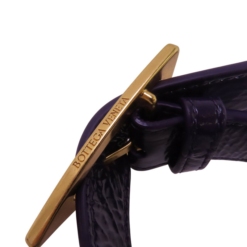 BOTTEGA VENETA 漆皮皮革Panted Cassette金扣肩背袋-16