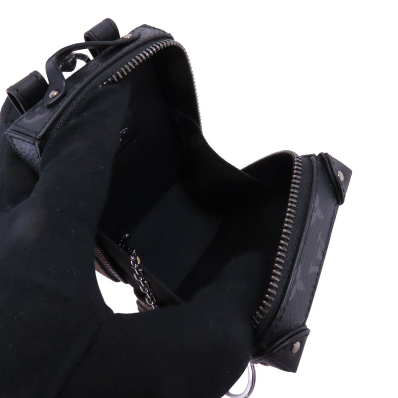 LOUIS VUITTON Monogram Eclipse Trunk Keychain銀扣吊飾鑰匙扣-4