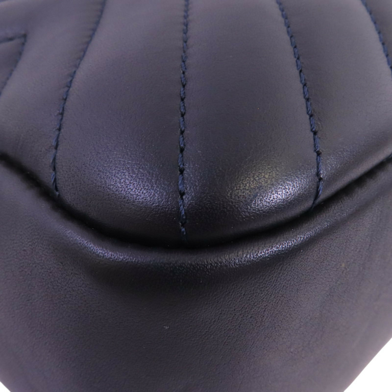 CHANEL 牛皮皮革Chevron Camera Bag銀扣鏈帶肩背袋-10