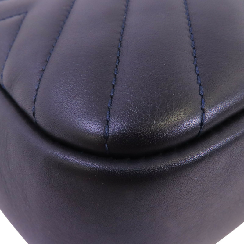 CHANEL 牛皮皮革Chevron Camera Bag銀扣鏈帶肩背袋-12