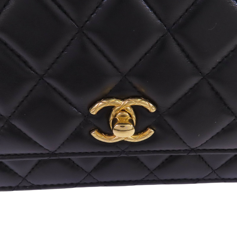 CHANEL 羊皮皮革WOC Gold Ball Adjustable金扣鏈帶錢包肩背袋-15