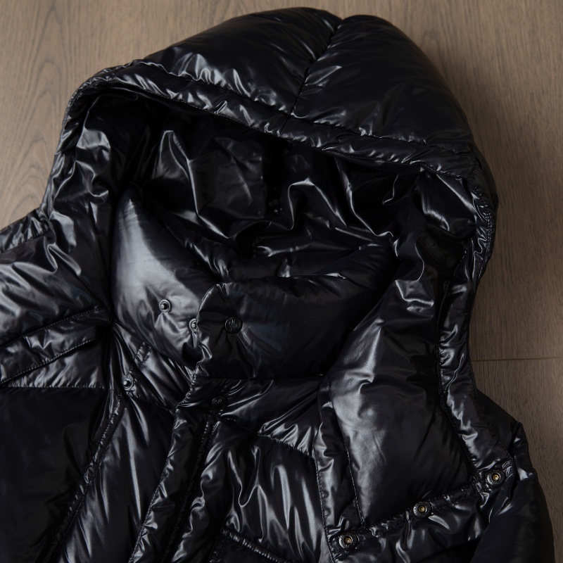 ❤️ MONCLER 藤原浩 聯名款 時尚短款 羽絨外套-1