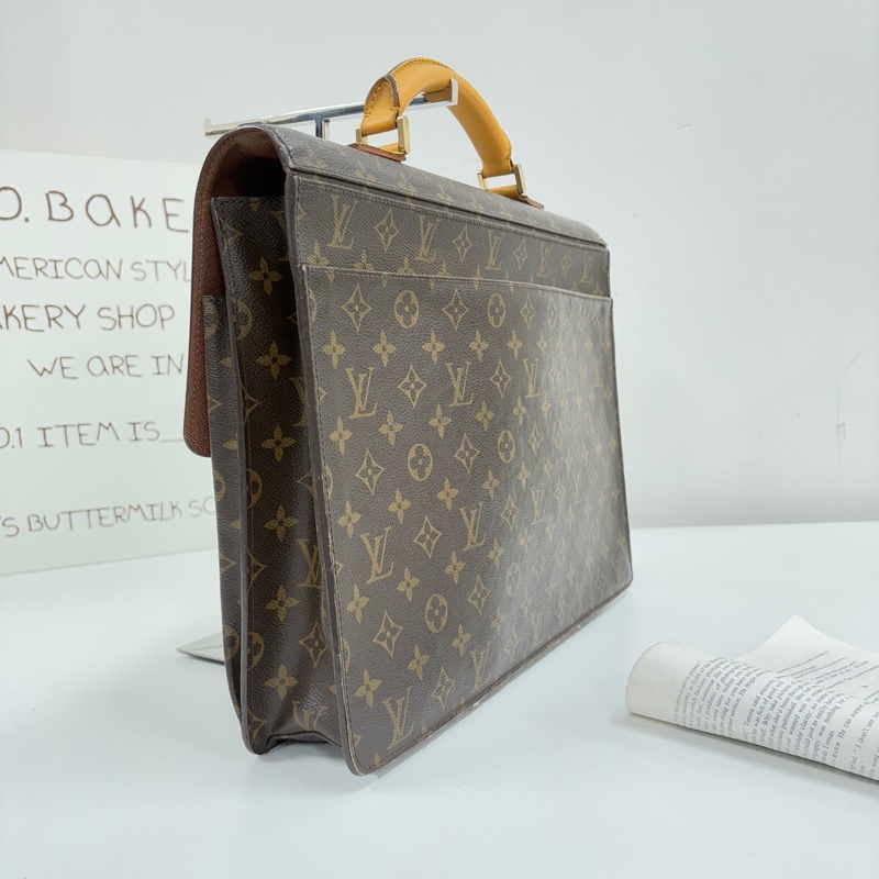 95新 LV路易威登原裝蒙梭公文老花手提包 不裂 有養護-2