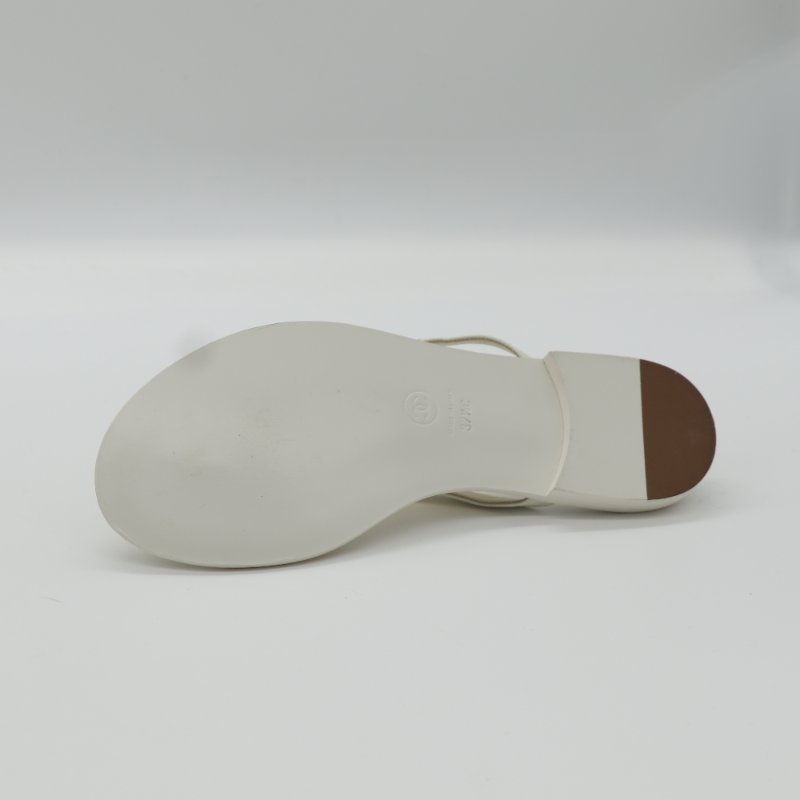 Chanel 香奈兒 夾腳涼鞋 白色 皮革 珍珠裝飾-3