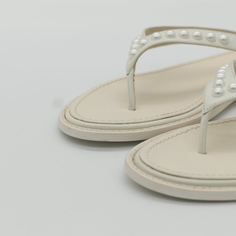 Chanel 香奈兒 夾腳涼鞋 白色 皮革 珍珠裝飾-7