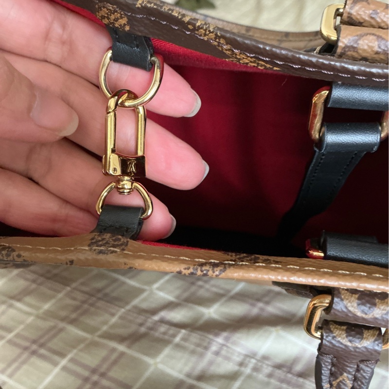 LV 經典on the go MM-7