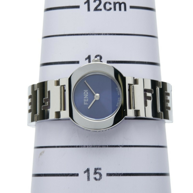 Fendi Horology 3050L 石英腕錶，海軍藍錶盤，不鏽鋼錶殼，女款 FENDI-9