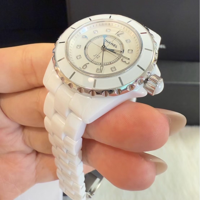 CHANEL 時尚名媛必備 J12  8鑽珍珠母貝款-2