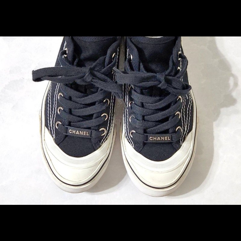 CHANEL 黑白帆布鞋-9