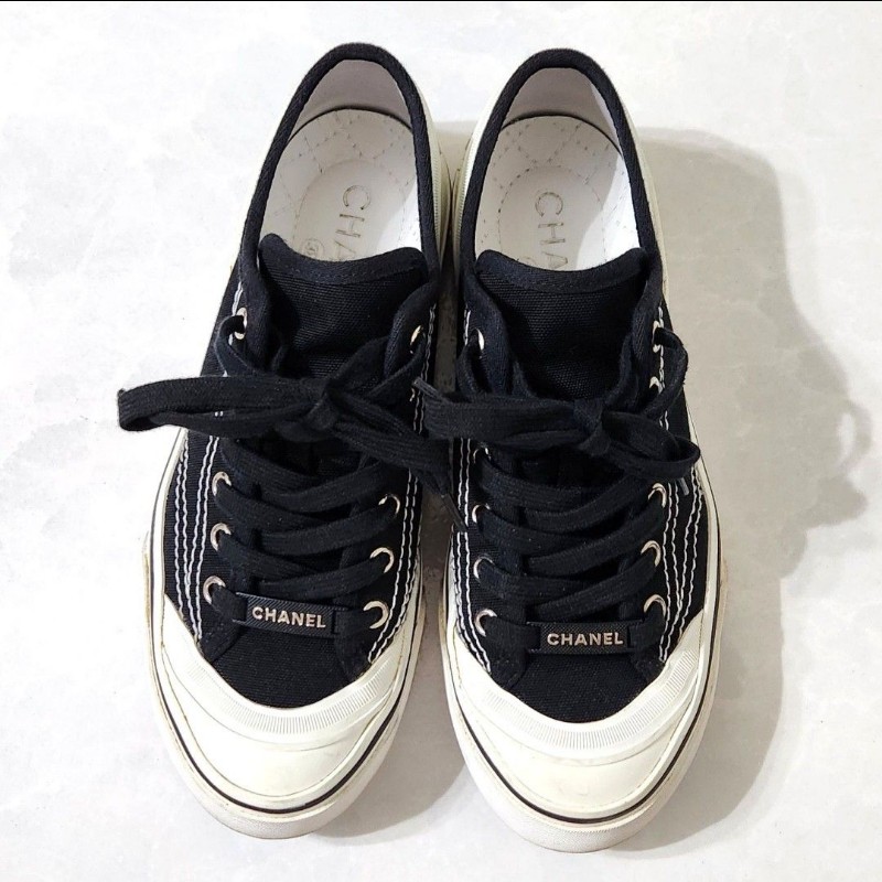 CHANEL 黑白帆布鞋-10