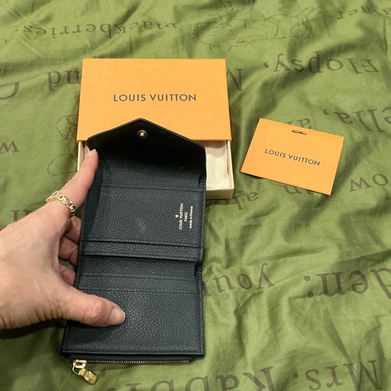 LV 經典3折全皮革短夾-7