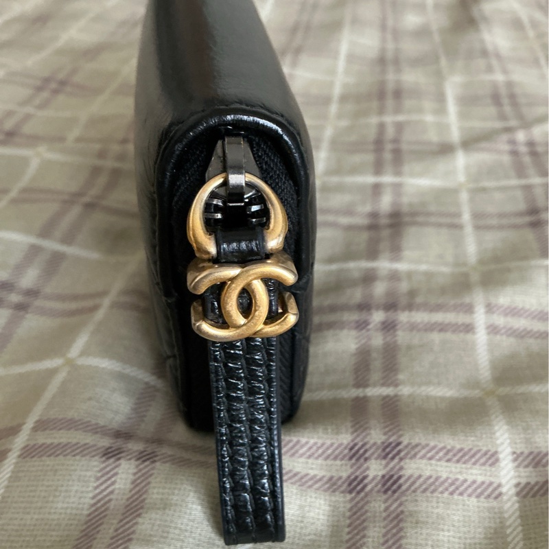 Chanel 流浪ㄇ拉三層零錢包-7