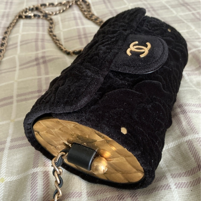 Chanel 31開秀款圓筒包-1