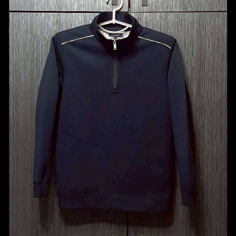 BURBERRY 博柏利 LONDON 戰馬 女黑色拉鍊半開襟長袖上衣160A