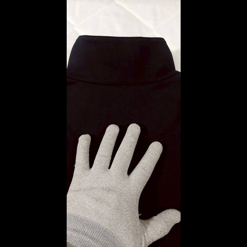 BURBERRY 博柏利 LONDON 戰馬 女黑色拉鍊半開襟長袖上衣160A-3