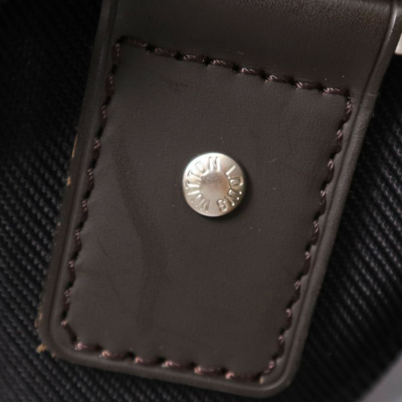 LOUIS VUITTON Damier Geant Petit Messager銀扣肩背袋-14