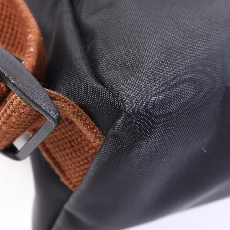 Longchamp 尼龍Backpack金扣背包-8