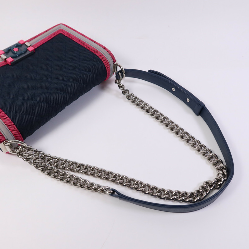 CHANEL 帆布Boy 25銀扣鏈帶肩背袋-9