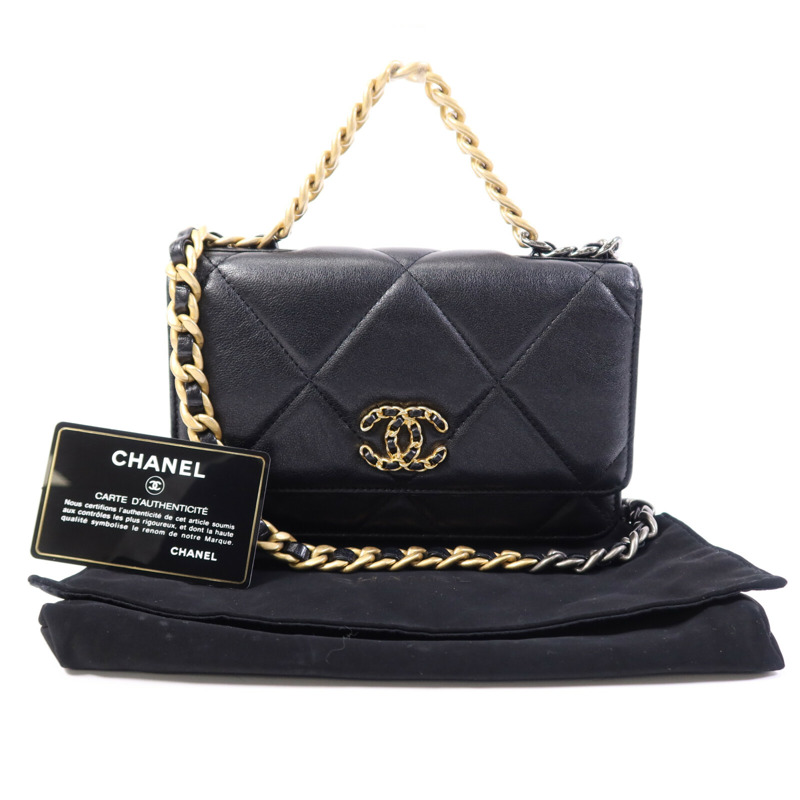 CHANEL 羊皮皮革Chanel 19 WOC金扣鏈帶肩背袋-14