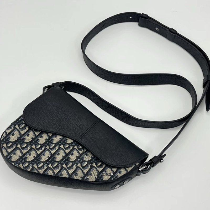 DIOR老花新款 miniSoftSaddle馬鞍包20*14*6 99新配件塵袋-5