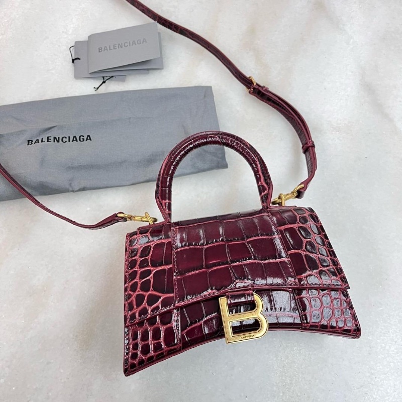Balenciaga hourglass red bag-0