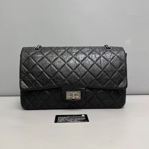 Chanel香奈兒2.55大號黑銀菱格油蠟牛皮雙蓋包