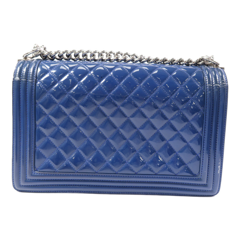 CHANEL 漆皮皮革Boy 28銀扣鏈帶肩背袋-1