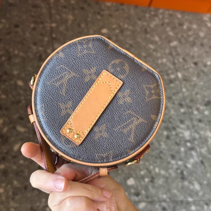 lv 老花小圓餅-1