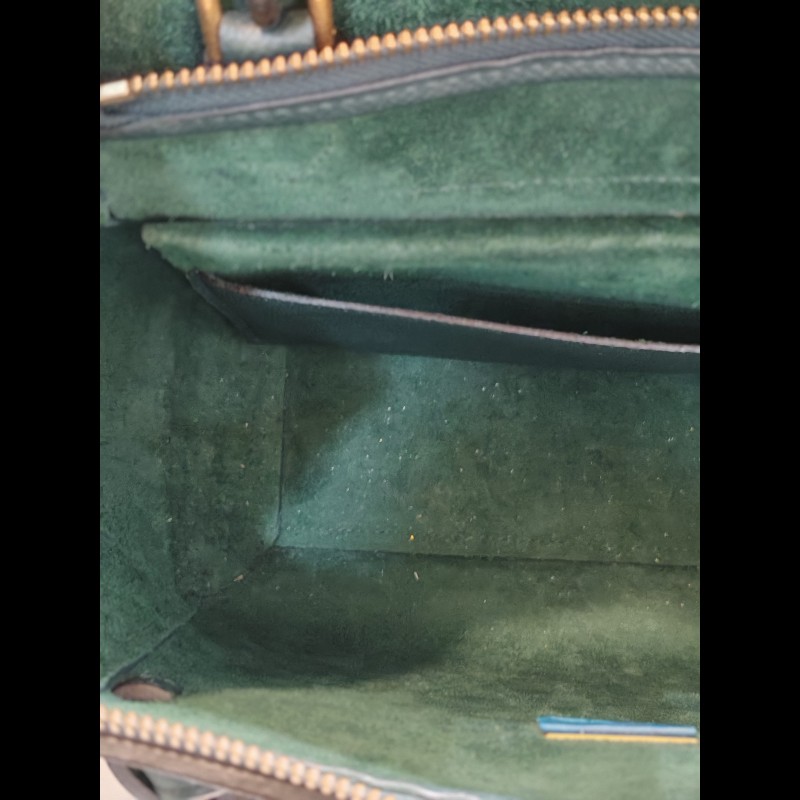 Celine nano belt 
Amazon green-7