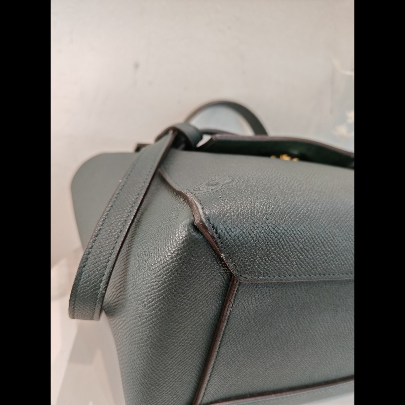 Celine nano belt 
Amazon green-9