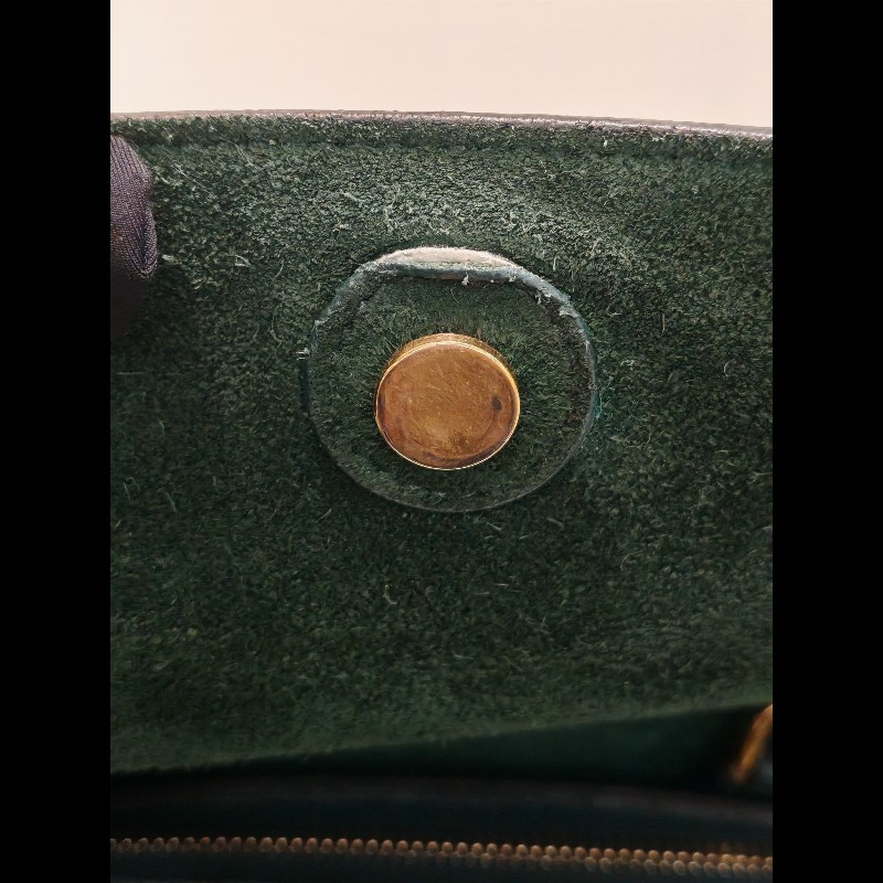 Celine nano belt 
Amazon green-13