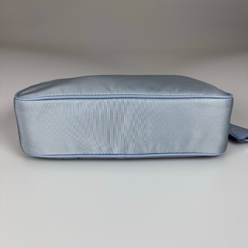 PRADA 藍尼龍三合一-4