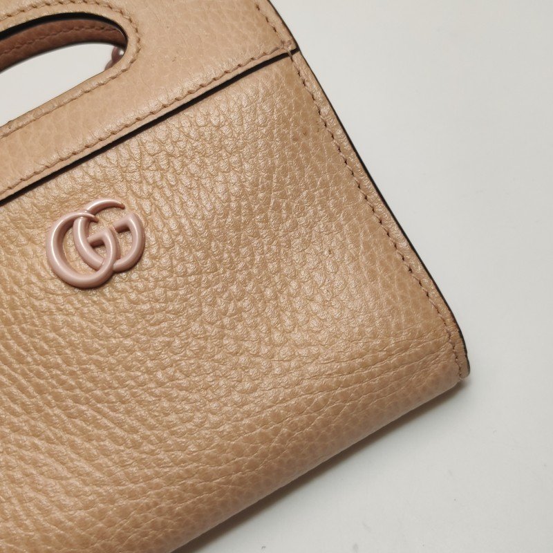 Gucci GG Marmont牛皮純色雙G標誌斜挎包單肩包-20