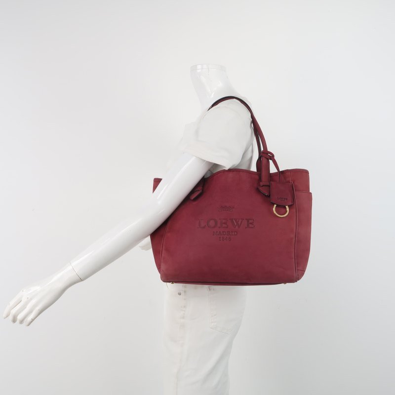 Loewe Heritage磨砂皮純色字母Logo壓紋單肩包-1