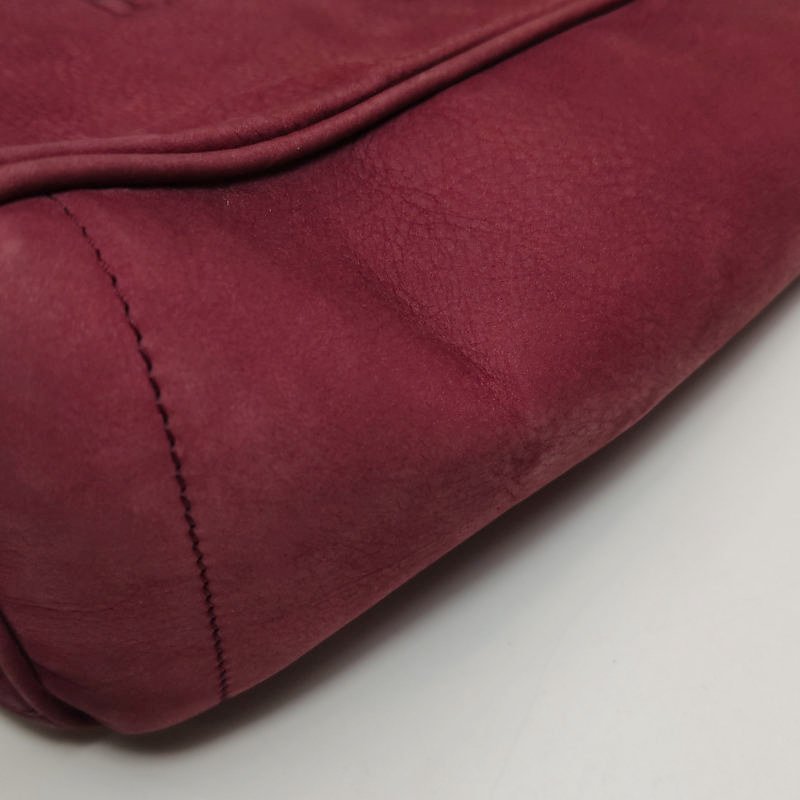 Loewe Heritage磨砂皮純色字母Logo壓紋單肩包-18