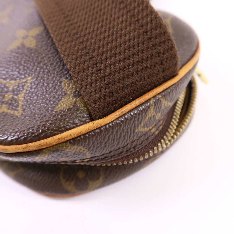 LOUIS VUITTON Monogram Pochette Gange金扣肩背袋-17