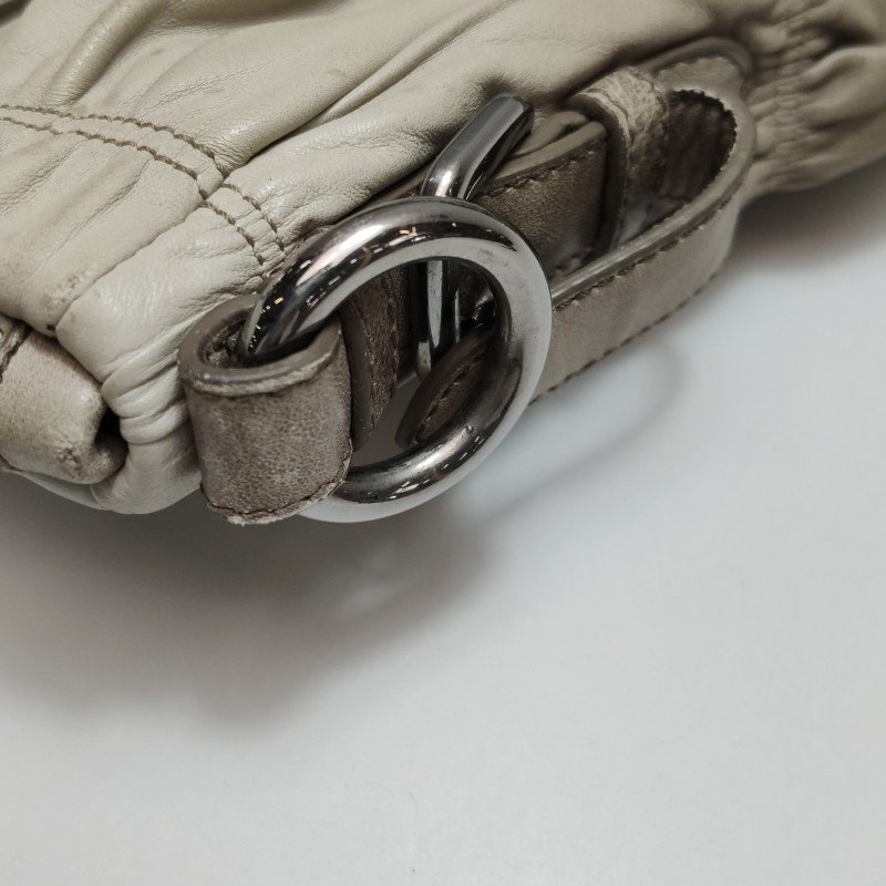 Prada Gaufre羊皮拼色漸變字母logo褶皺手提包-10