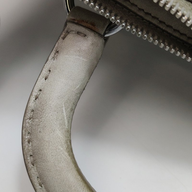 Prada Gaufre羊皮拼色漸變字母logo褶皺手提包-16