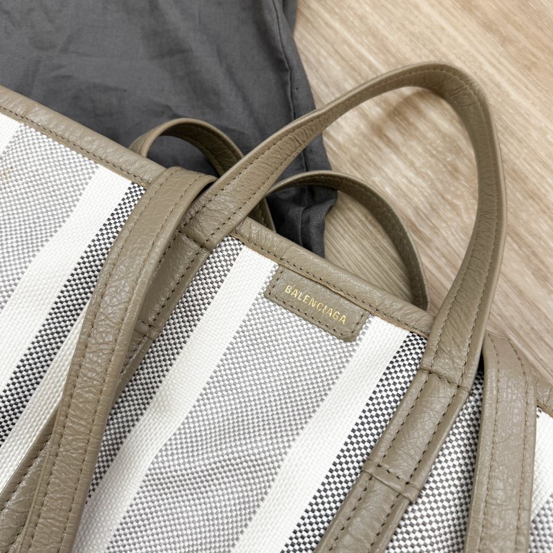 巴黎世家經典米白灰牛皮條紋托特包 兩用背袋 BALENCIAGA Barbes Medium East-West-3