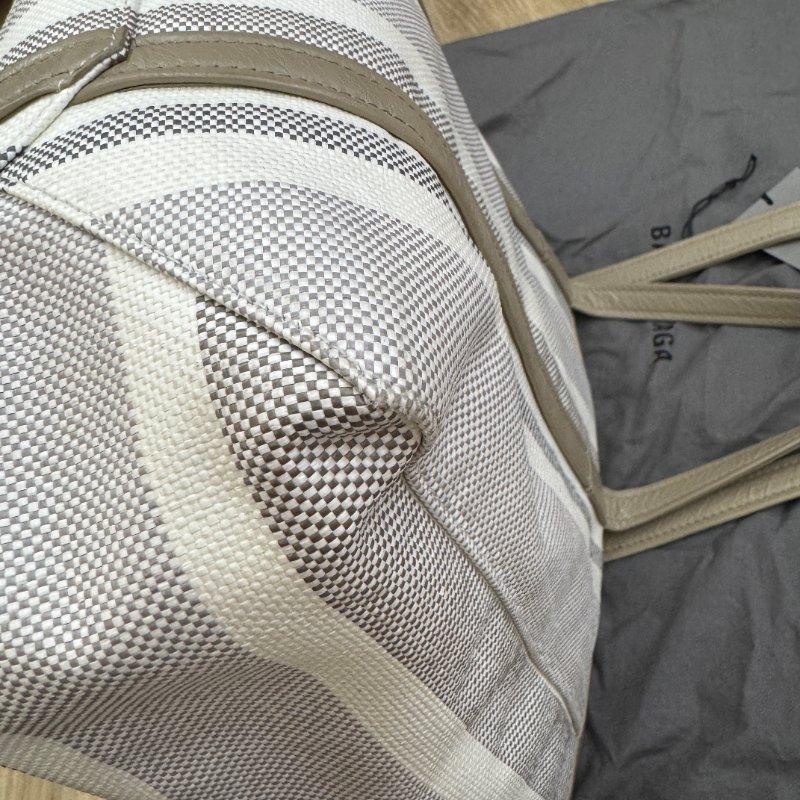 巴黎世家經典米白灰牛皮條紋托特包 兩用背袋 BALENCIAGA Barbes Medium East-West-20