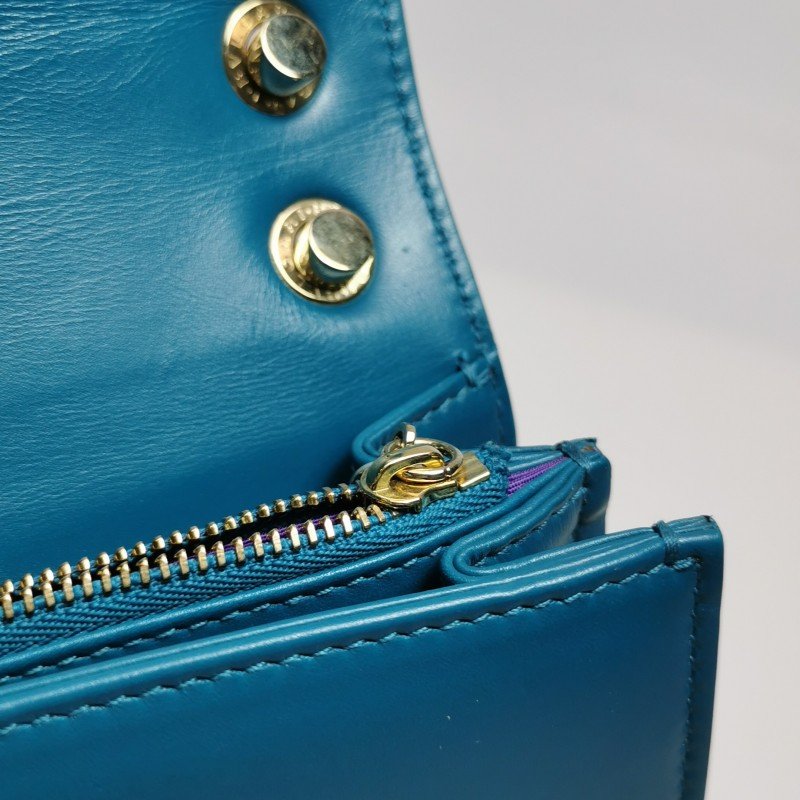 Bvlgari Serpenti Forever蛇頭包中號牛皮珍珠魚皮蛇頭單肩包-13