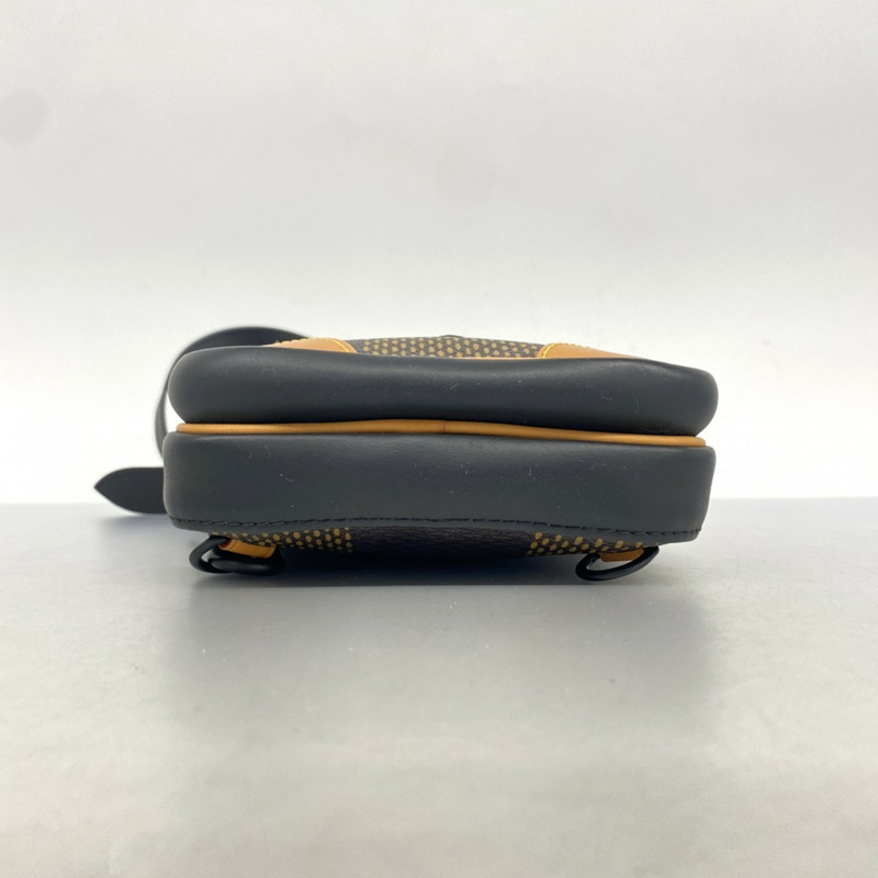 Louis Vuitton Damier Giant 隨身包，NIGO 亞馬遜肩背包 N40379，Ebene 男士-2