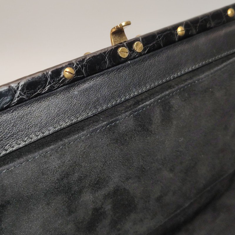 Gucci鱷魚皮純色壓紋字母ogo金屬扣手提包-10