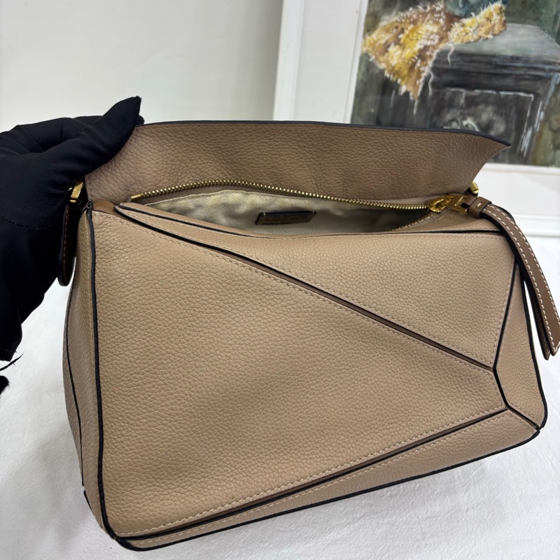 Loewe 羅意威 puzzle 中號 沙色-7