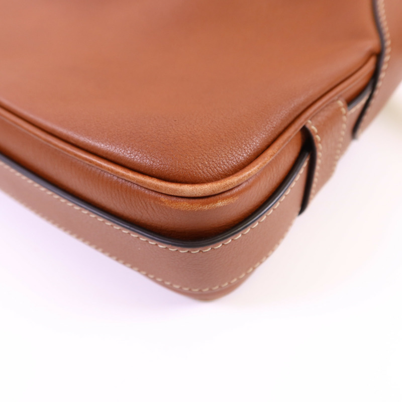 CELINE 牛皮皮革Romy金扣肩背袋-10