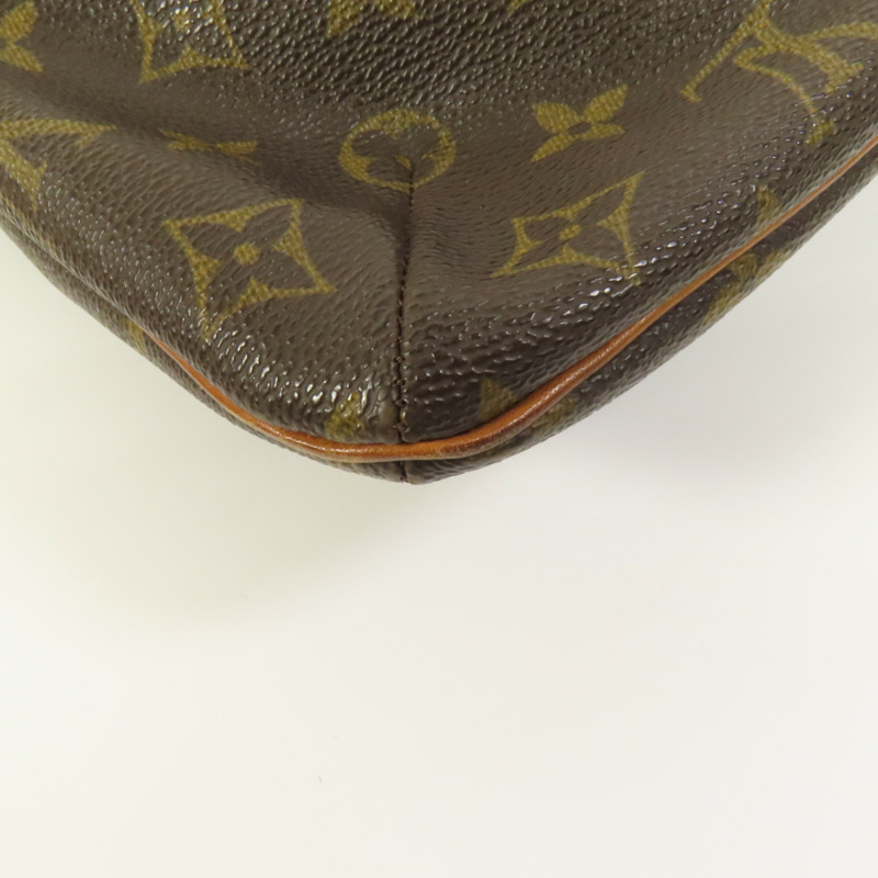 LOUIS VUITTON Monogram Musette金扣肩背袋-12