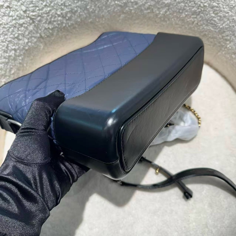 Chanel流浪中號藍色 98新配件塵袋-2