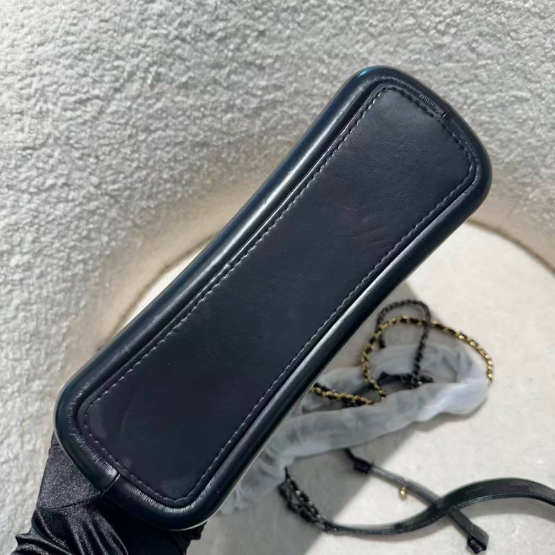 Chanel流浪中號藍色 98新配件塵袋-3